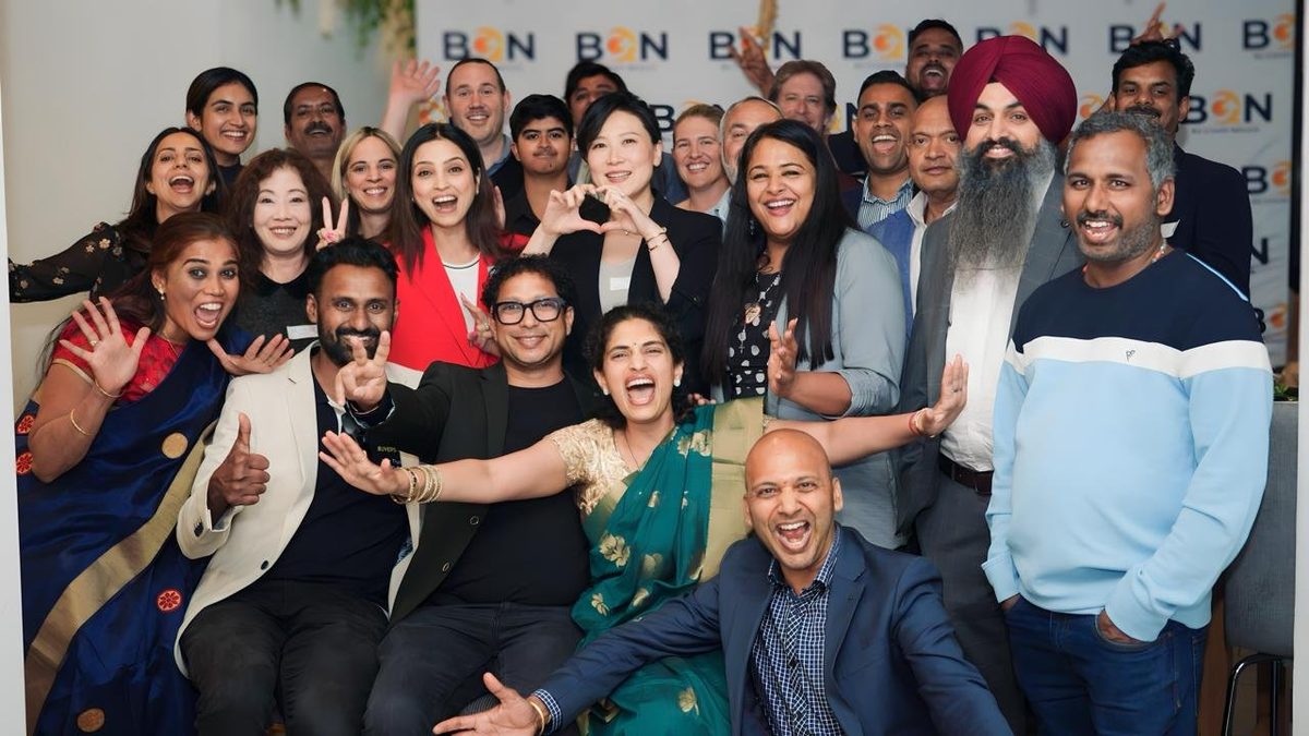 BGN members connecting over a meal